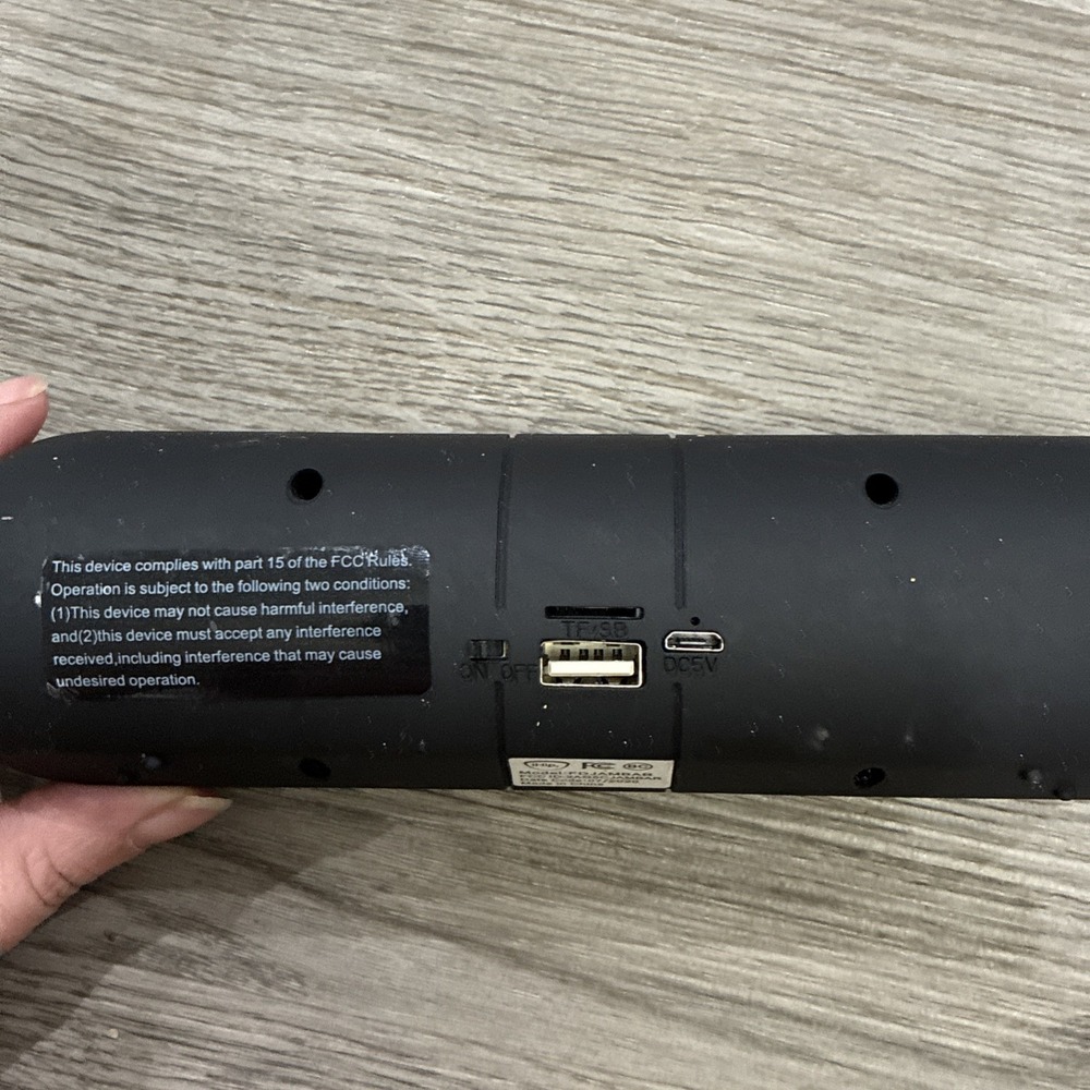 IHIP JAMBAR BLACK BLUETOOTH PORTABLE  SPEAKER - Picture 6 of 7